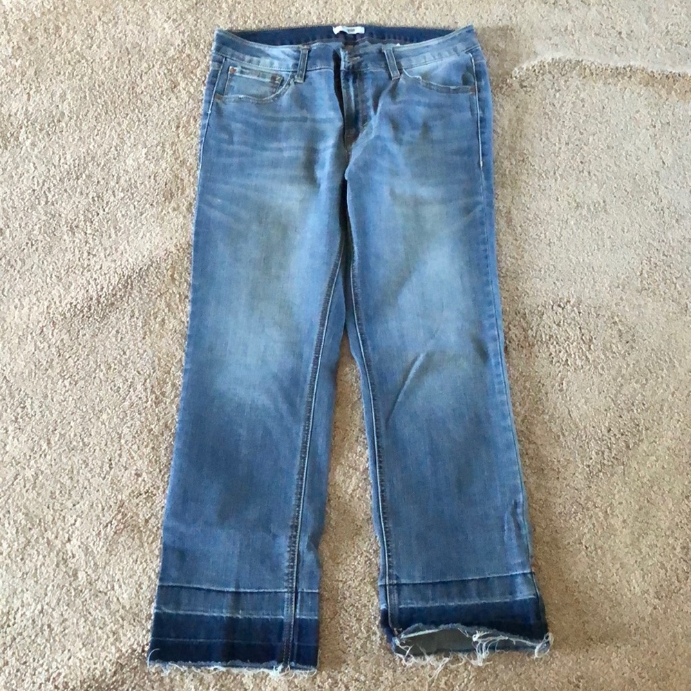 Super cute cropped jeans